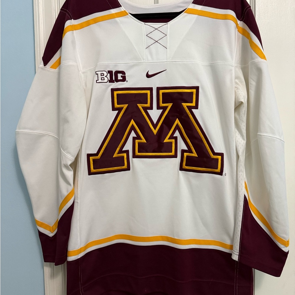 Minnesota Gophers Hockey Jersey